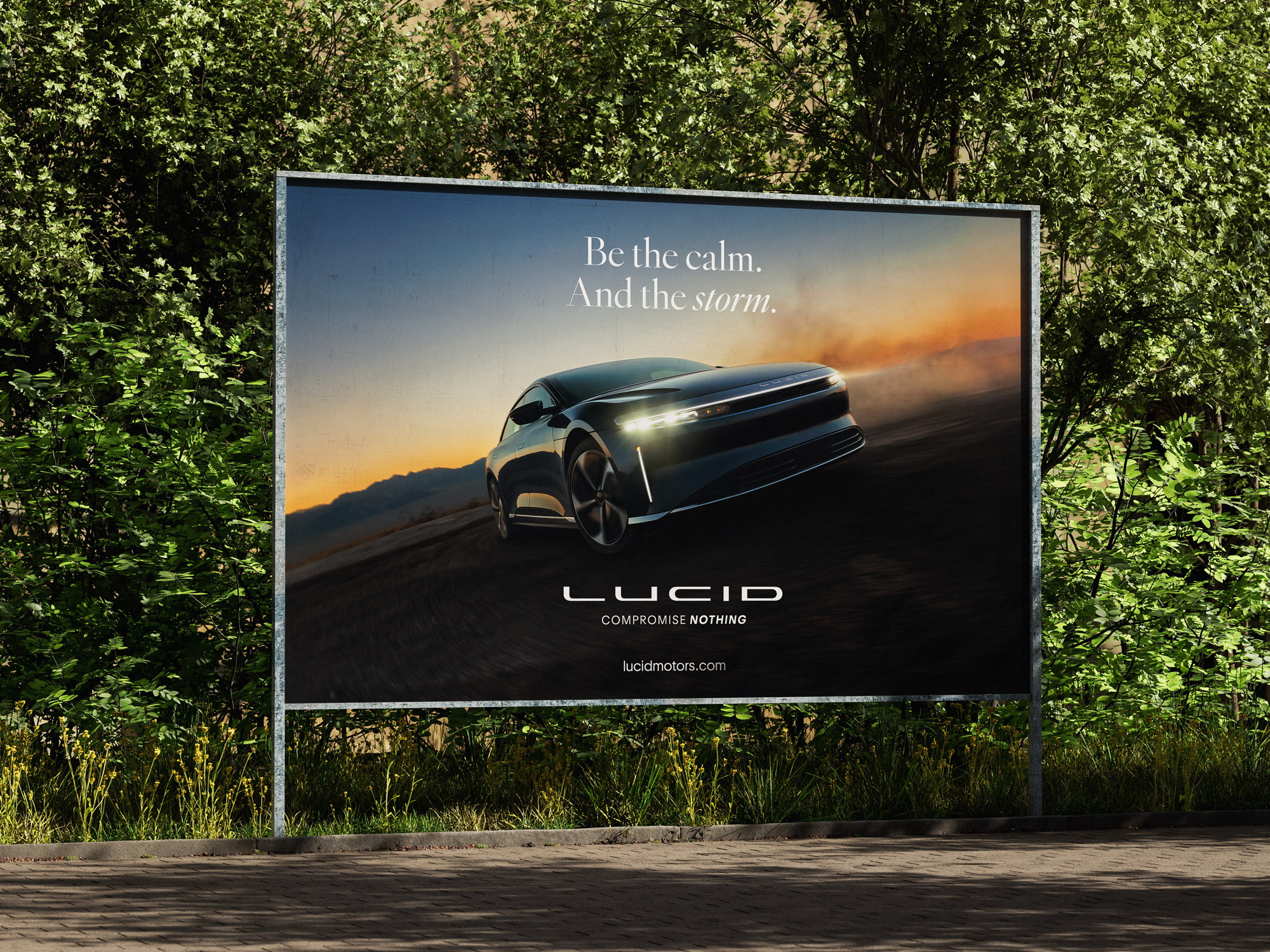 LucidPosterMockup002